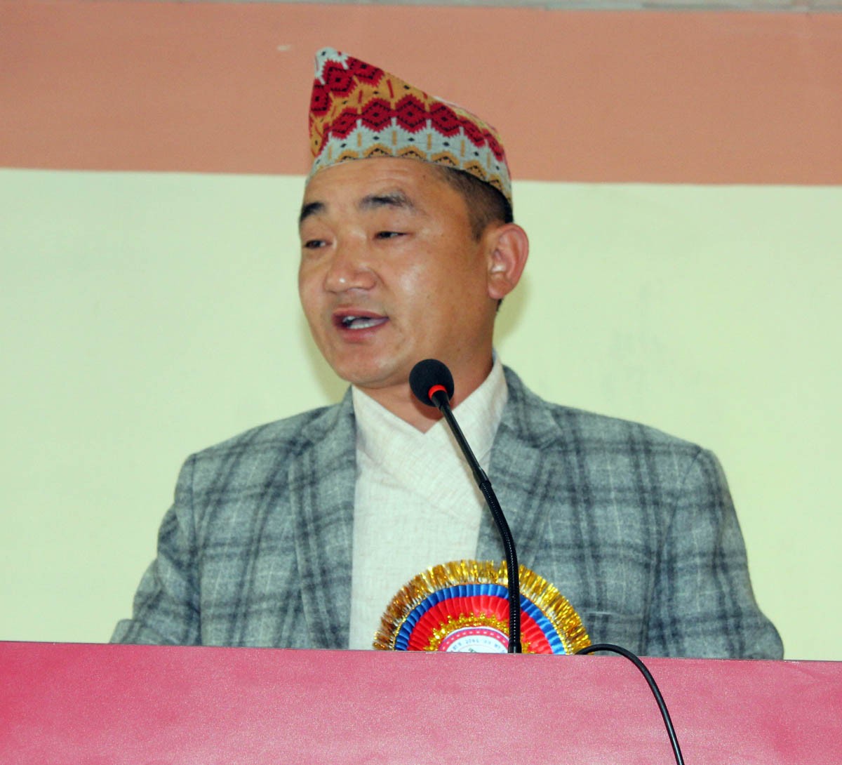 खोटाङको हलेसी तुवाचुङ नगरपालिका बजेट तयार गर्न वडा–वडाबाट सुझाव संकलन गर्दै