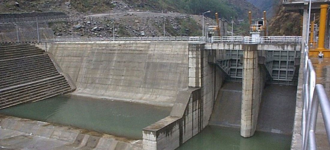 मध्य भोटेकोसीमा बाढी पस्दा करोडौंकाे क्षति