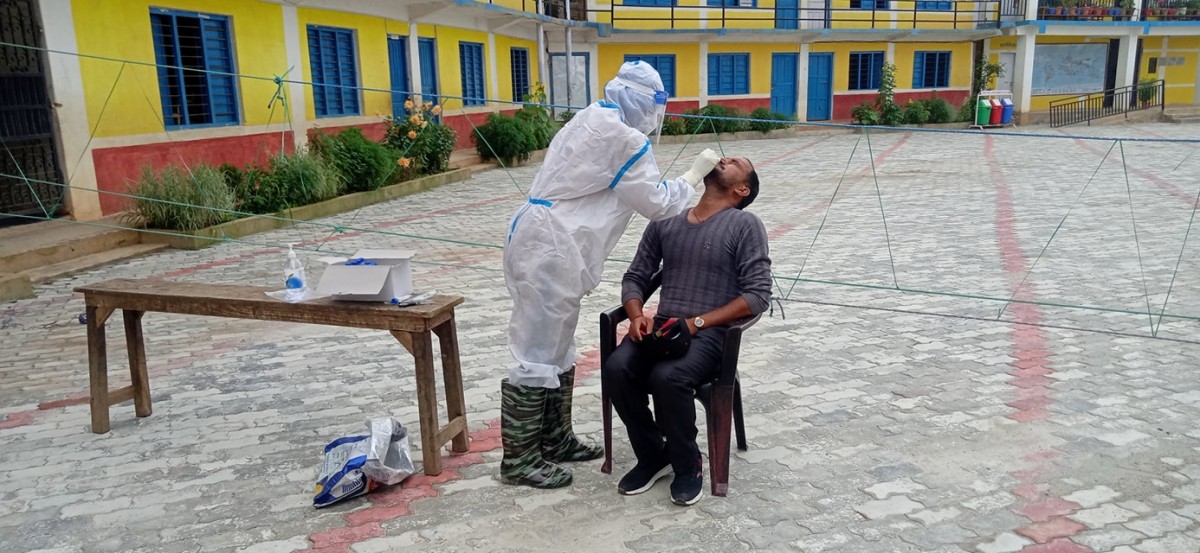 दिप्रुङ चुईचुम्मा गाउँपालिकाका २१ जनाको स्वाव परिक्षणमा पठाइए