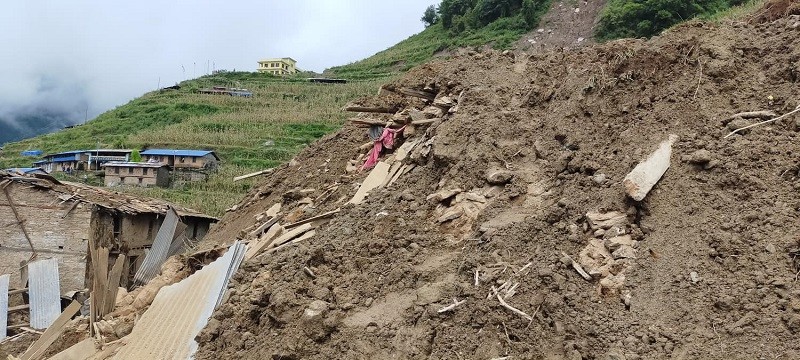 झरी शनिबार साँझसम्म पर्ने, सामान्य वर्षामा समेत पहिरो जानसक्ने चेतावनी