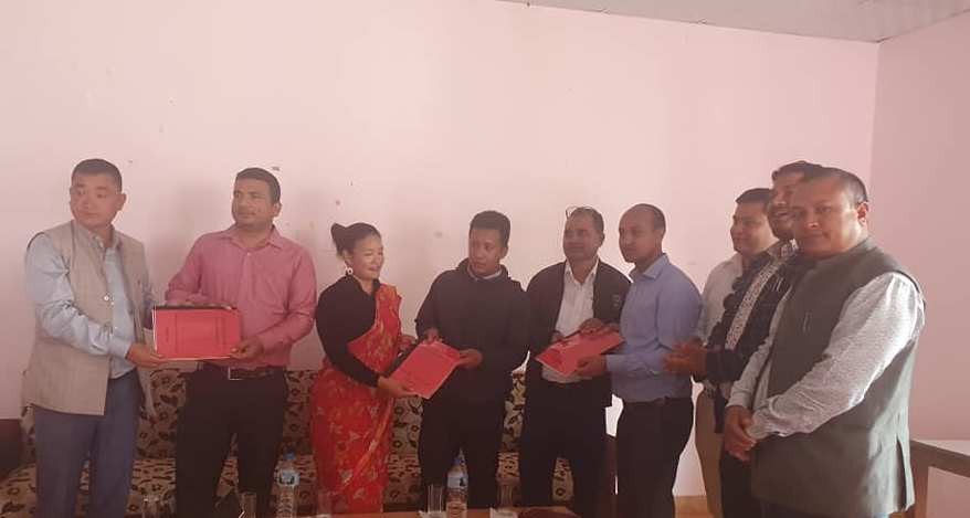 हलेसीमा तीन बैंकमार्फत सामाजिक सुरक्षा भत्ता वितरण गर्न सम्झौता