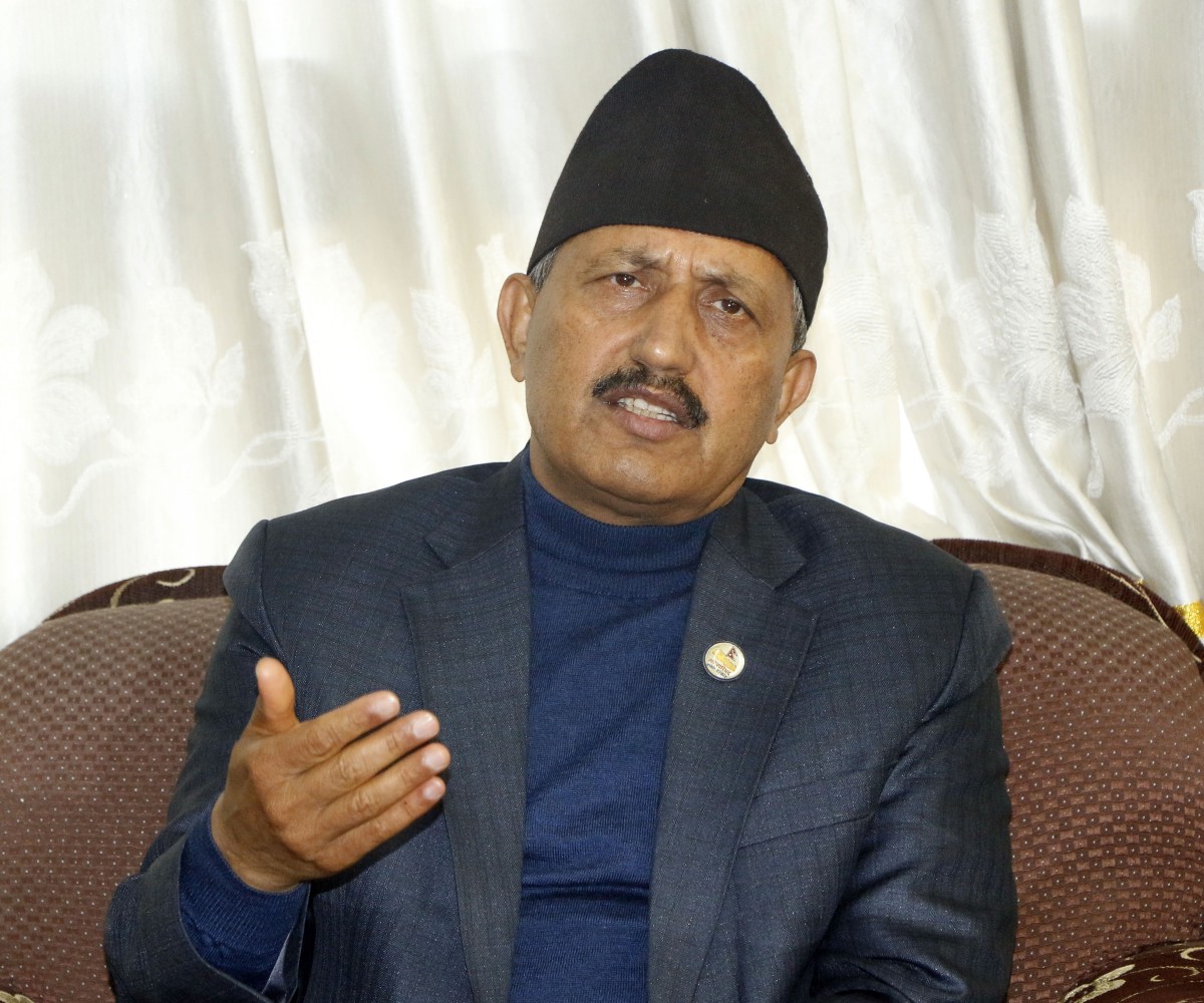 शिक्षा मन्त्री गिरिराजमणि पोखरेललाई कोरोना संक्रमण