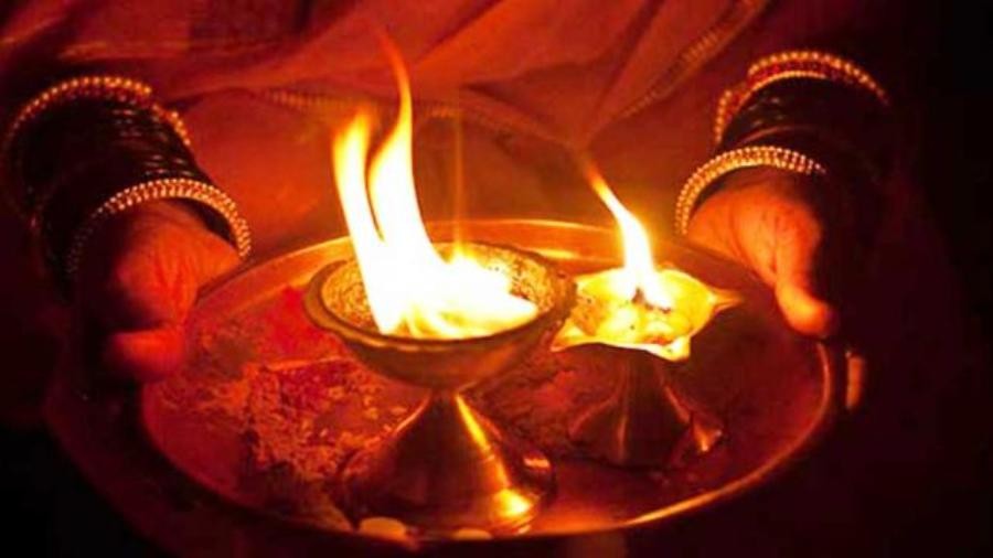 घरमा सुख शान्ति भएन ? अपनाउनुहोस् यी १० उपाय