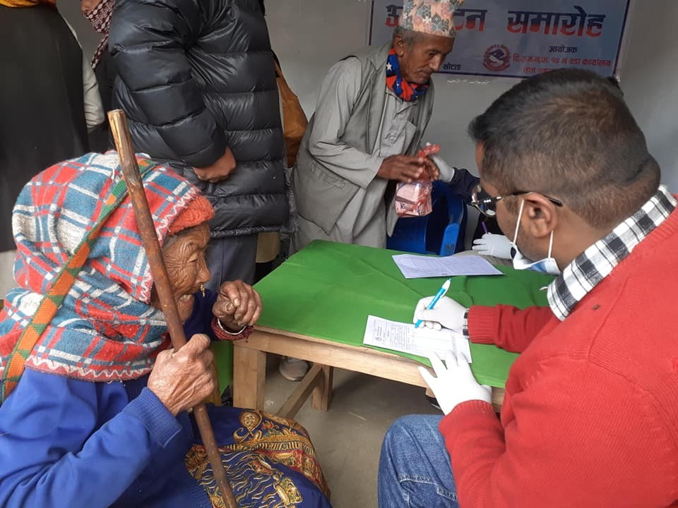 बुईपामा निःशुल्क स्वास्थ्य शिविर, १८८ स्थानीय लाभान्वित