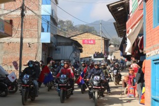 प्रधानमन्त्री ओलीको समर्थनमा खोटाङमा बृहत मोटरसाईकल र्‍याली