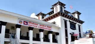 निर्वाचन आयोगले गर्‍यो चुनावका विषयमा राजनीतिक दलसँग परामर्श