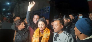 नेतृ रामकुमारी झाँक्री बालुवाटारकै दबाबमा पक्राउ, बालुवाटारकै निर्देशनमा रिहाई भईन्