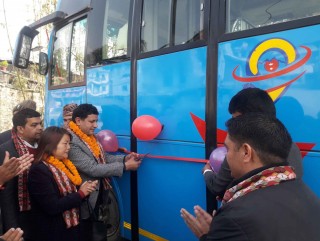 खोटाङ–काठ्माण्डौं पर्यटक बस उद्घाटन