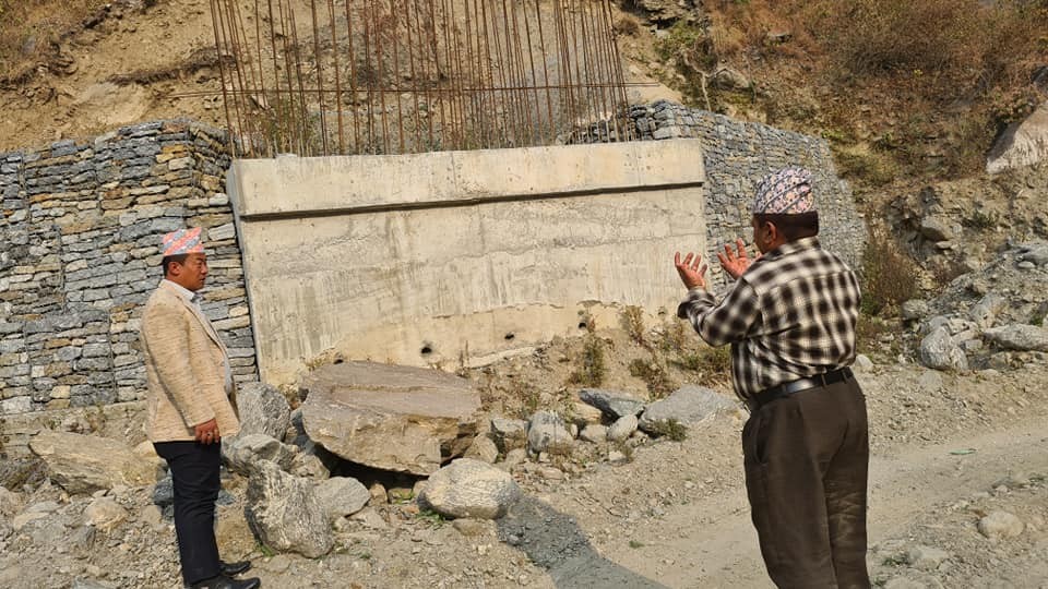 ढिलासुस्तीबाट हैरान गाउँपालिका अध्यक्षले लेखे ‘खुन उम्लिएर आउँछ’