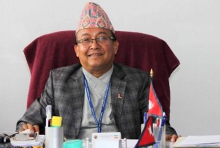 ओली-प्रचण्डले नयाँ दलका लागि निवेदन दिनुपर्छ : आयुक्त थपलिया