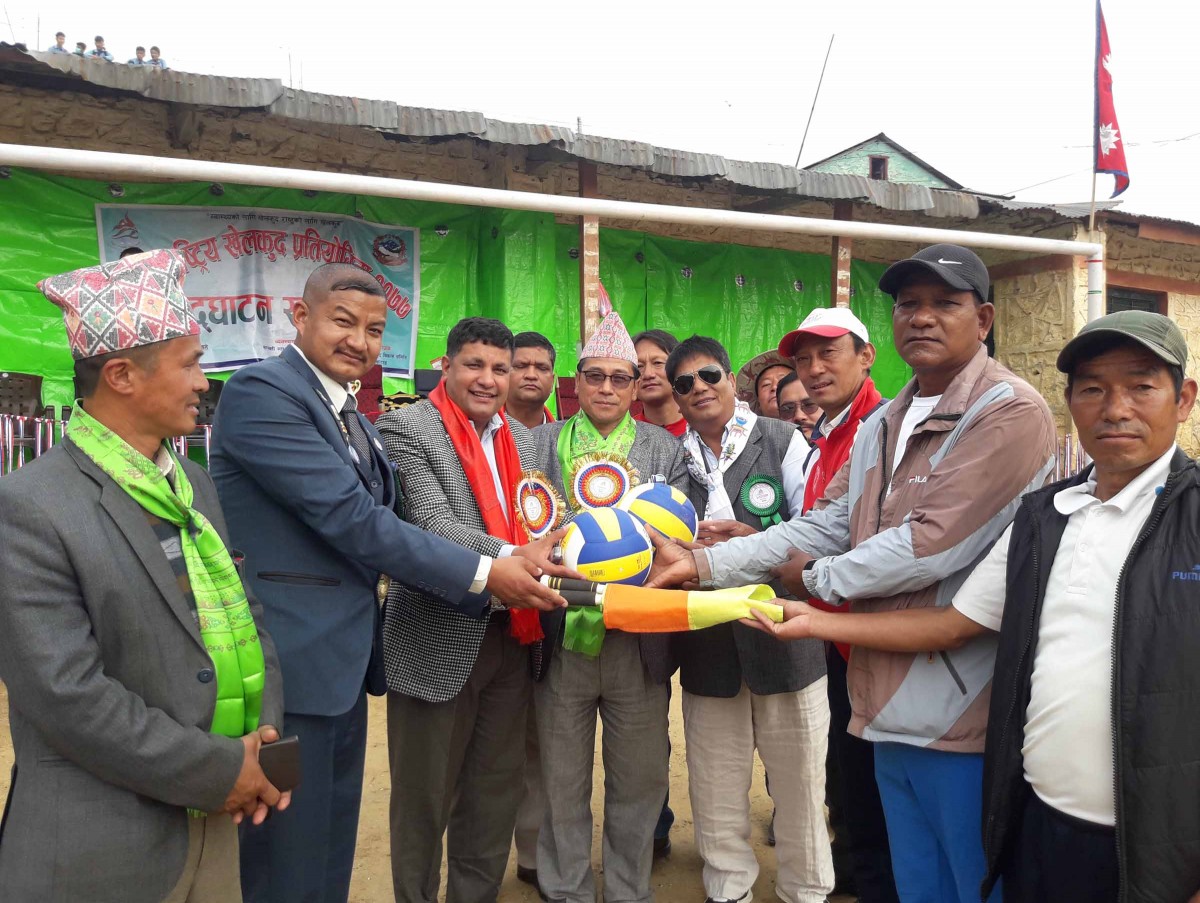 खोटाङमा १२ औं राष्ट्रपति रनिङ शिल्ड प्रतियोगीता सुरु