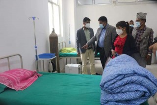 आइसोलेसन सेन्टरलाई अस्थायी कोभिड अस्पतालमा स्तरोन्नती गरियो