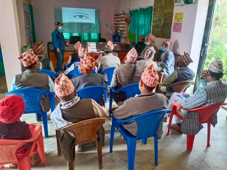आँखाका बिरामीलाई उपचारमा पठाउन धामीझाँक्रीलाई तालिम !