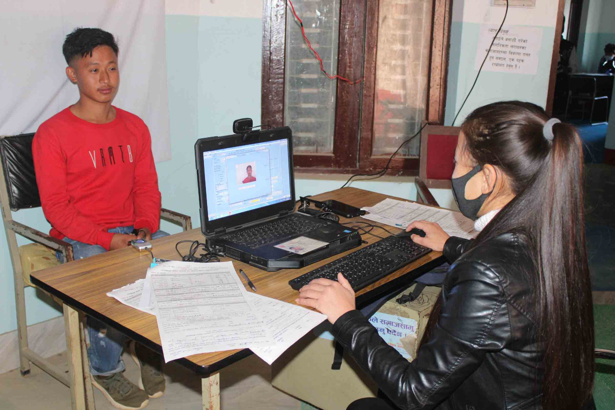 सार्वजनिक विदाका दिन पनि मतदाता नामावली संकलन