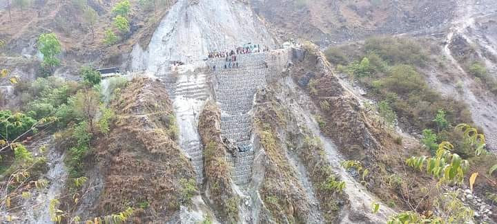 ओखलढुंगामा जीप दुर्घटना हुँदा तीन प्रहरीको मृत्यु