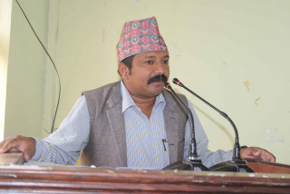 लालपुर्जा राजनीति अन्त्य गर्छौँः उपाध्यक्ष खड्का