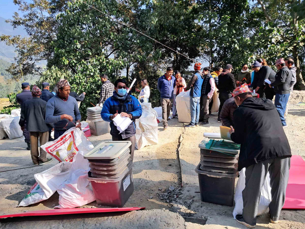 polling materials in khotang (9).jpg