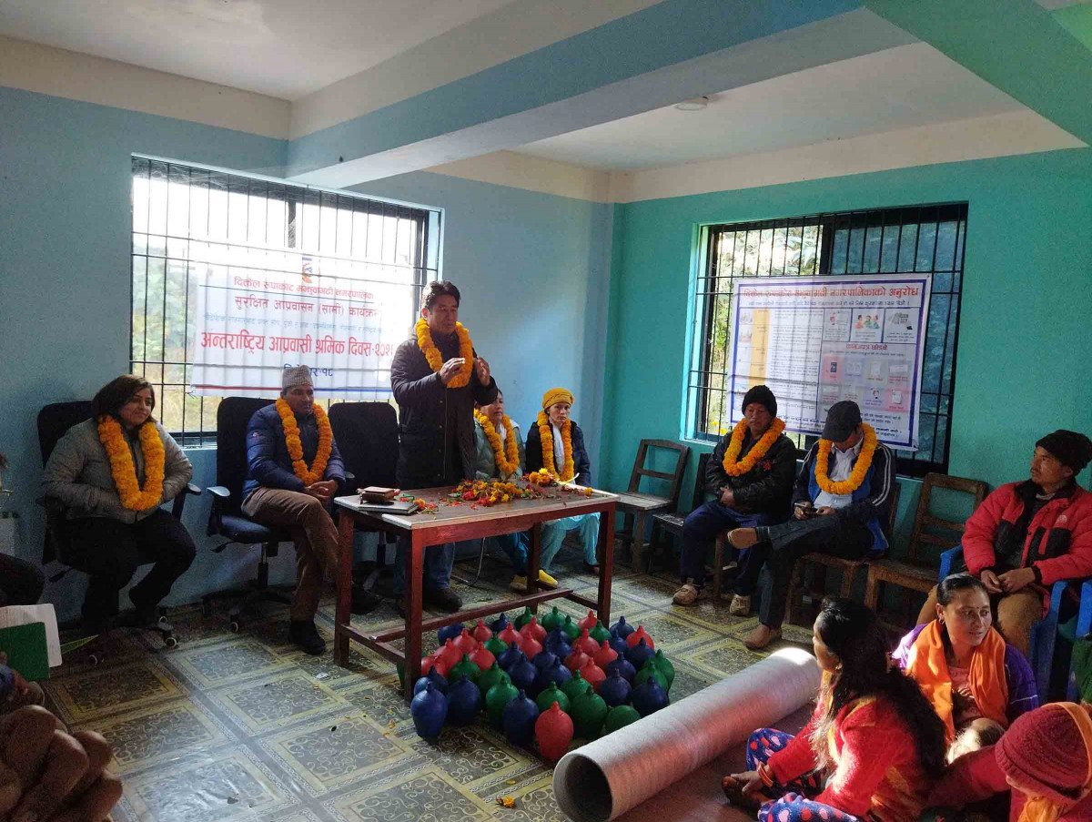 lamp burnt for employee day-khotang (1).jpg