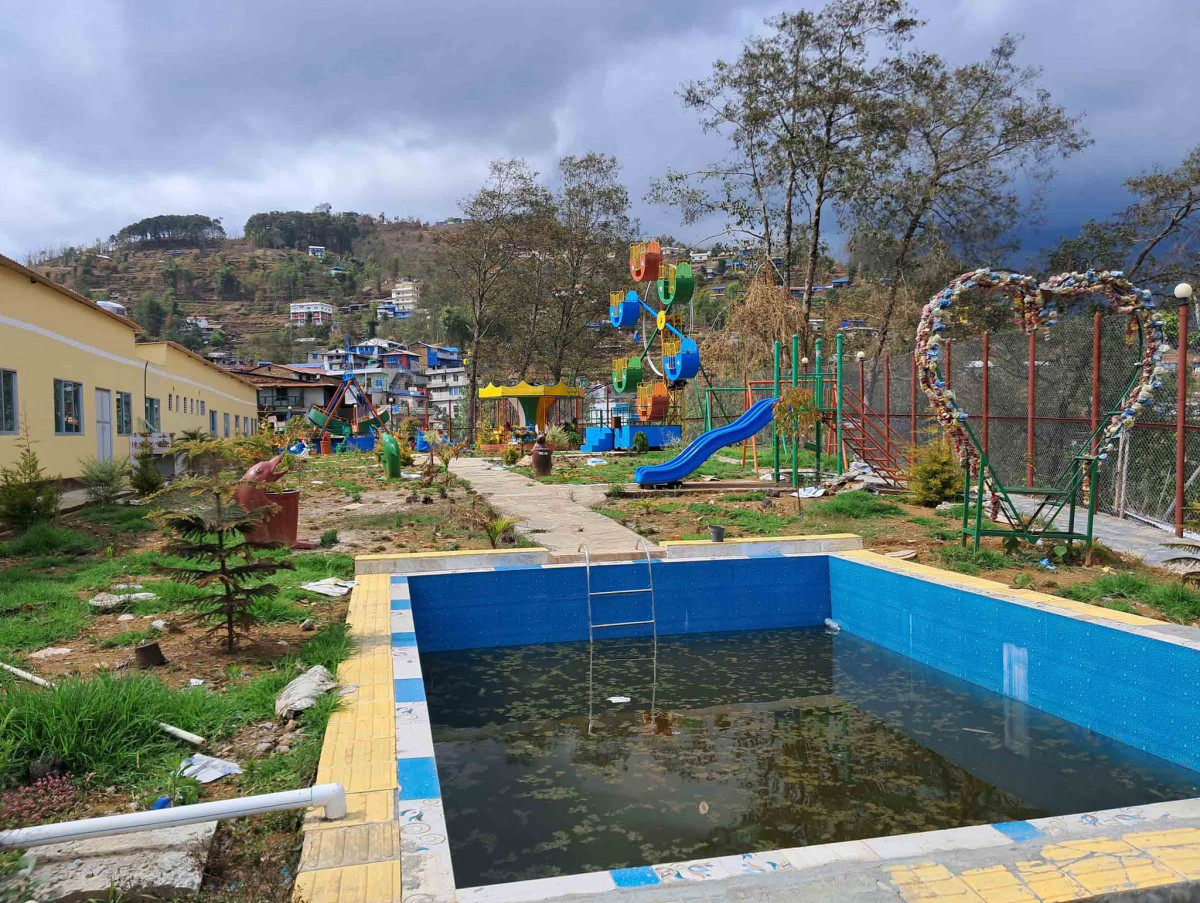 भासिएको चिल्ड्रेनपार्क पुःननिर्माणका लागि ठेकेदारलाई नगरको ताकेता