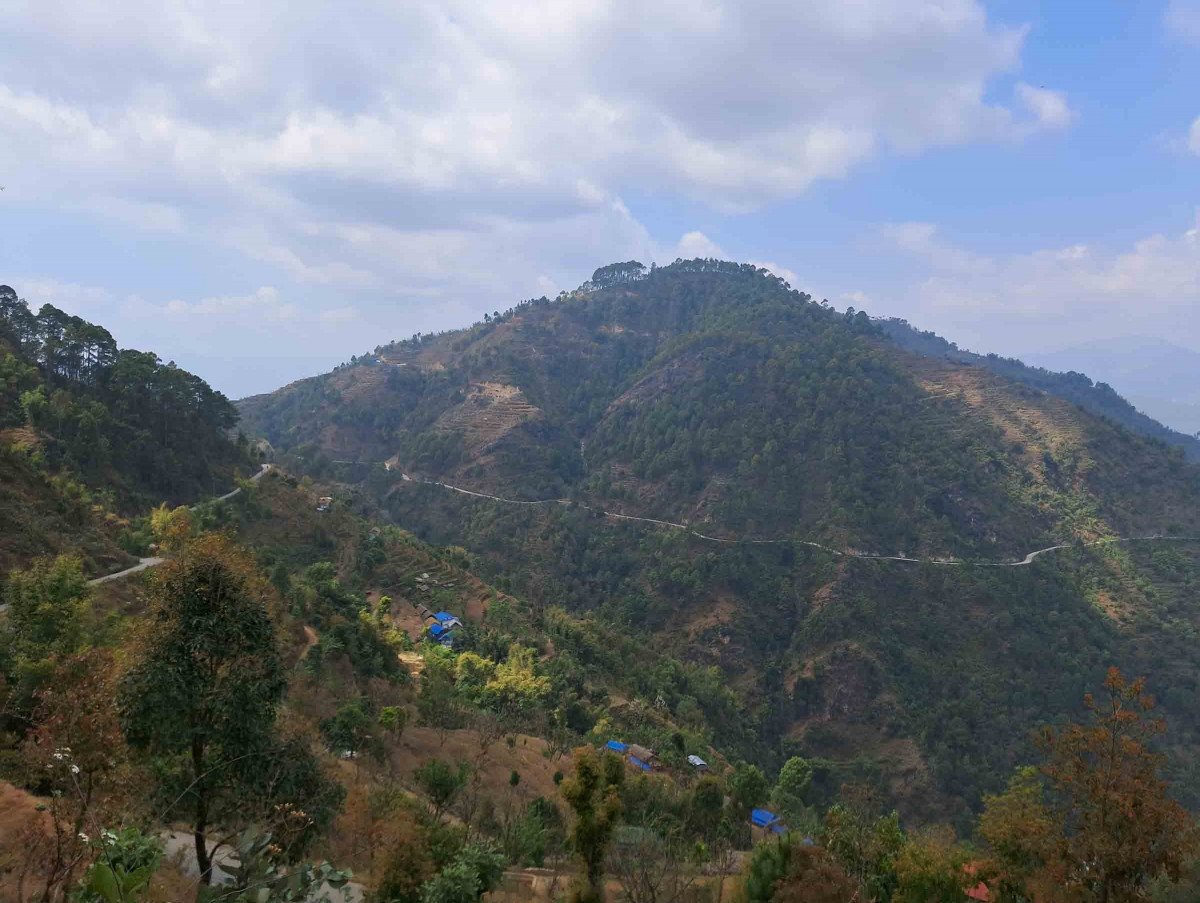 jayaram-halesi road (narrow) (2).jpg