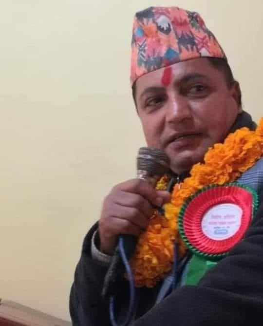 ‘ठेकेदारबाट पैसा खाने नेता को–को हुन् ?’