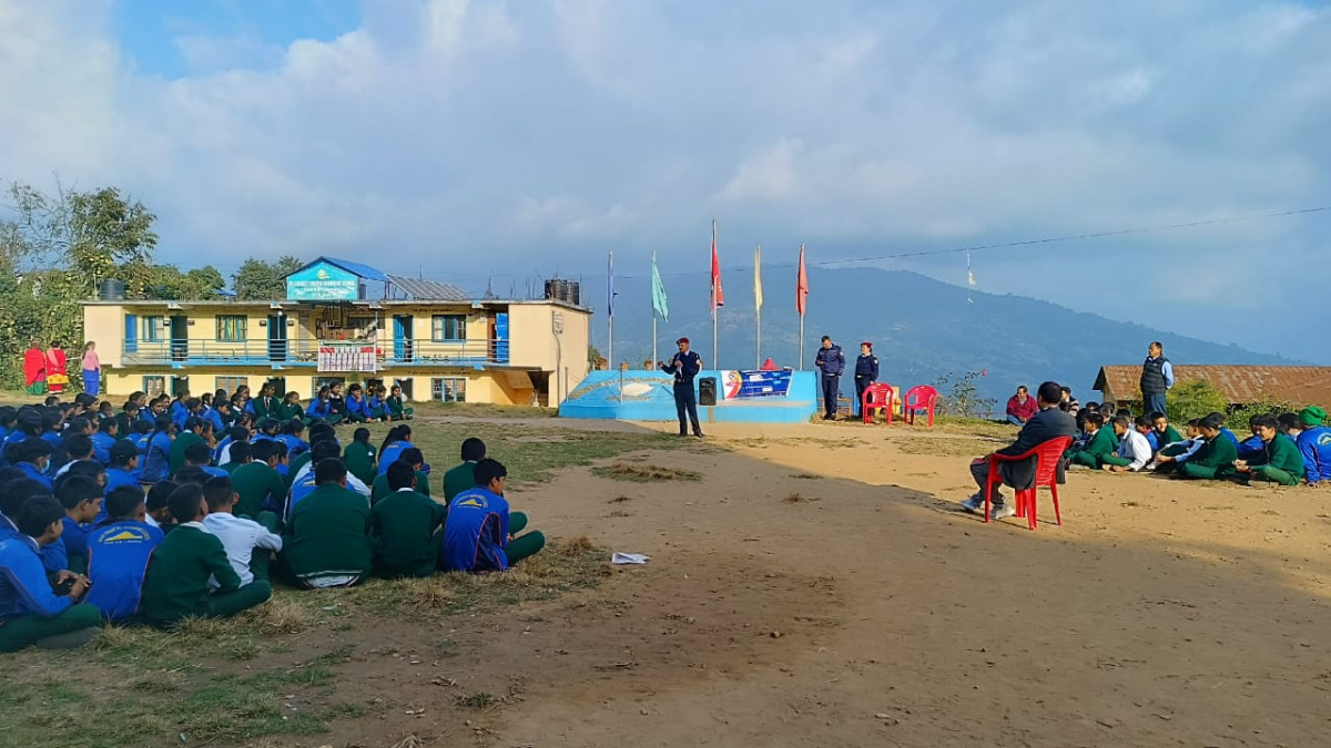 खोटाङका ३६ स्थानमा आगलागी नियन्त्रण सम्वन्धी प्रहरीको जनचेतनामुलक कार्यक्रम
