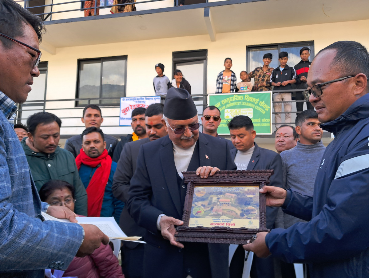 प्राविधिक तथा दक्ष नागरिक तयार पार्नका लागि सहयोग गर्न ओलीलाई जनजागृति माविको आग्रह