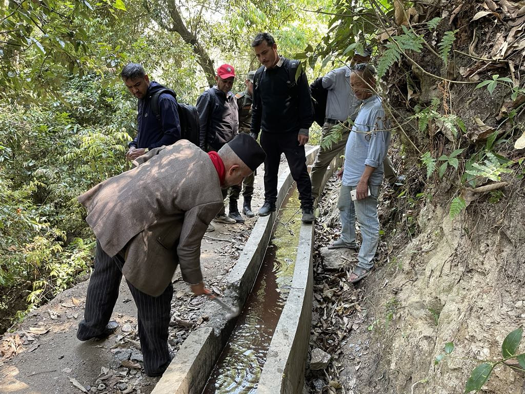 घट्टेकुलो सिचाई योजनाको कुलो इस्टीमेट विपरित, पेश्की लगे पनि राईकुलोको काम भएन