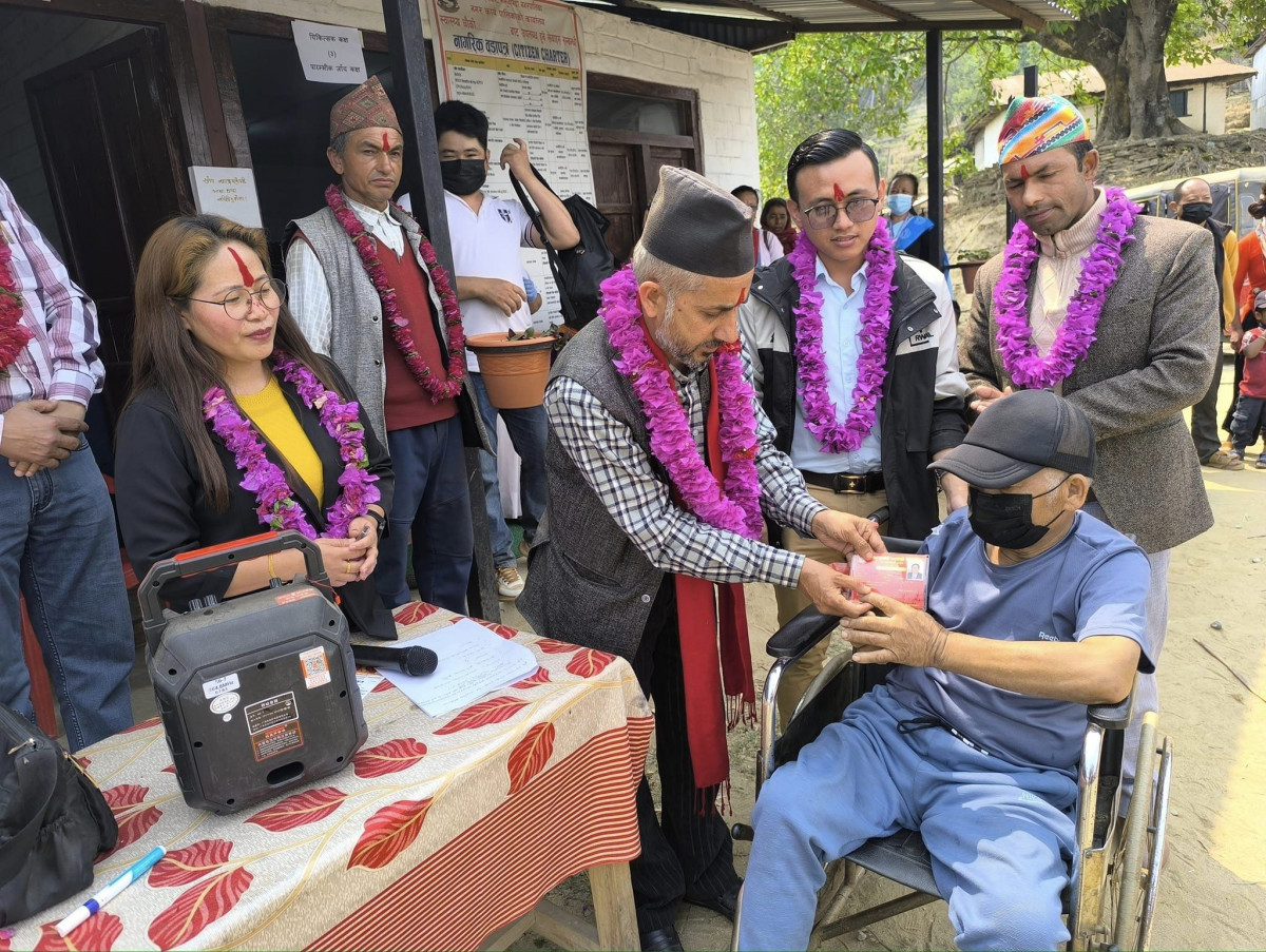 लफ्याङः स्वास्थ्य शिबिरमार्फत १९ जनालाई अपांगताको परिचय–पत्र