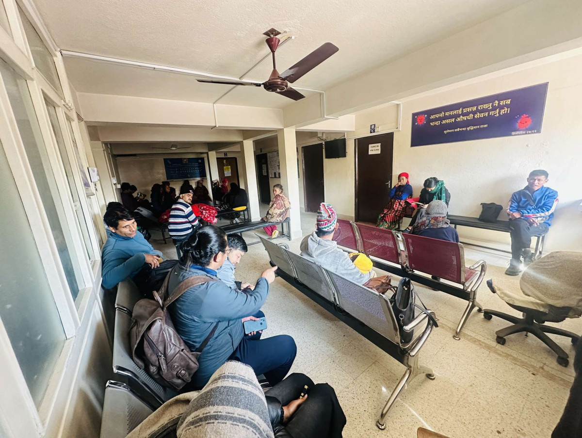 केपिलासगढी गाउँपालिकाका आङ खस्ने समस्या भएका १९ महिलाको निःशुल्क पाठेघर शल्यक्रिया