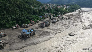 भोटेकोशी बाढीमा खोटाङका सेनाका लेसनायकसहित आठ जना सम्पर्कविहीन